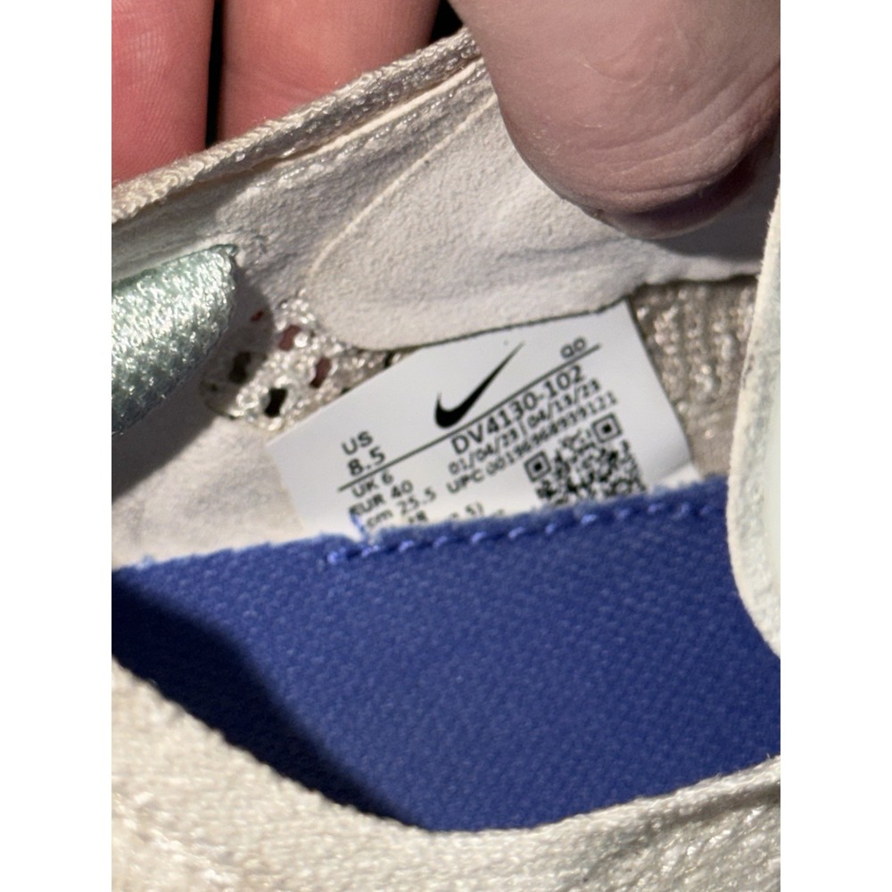 Nike Vaporfly 3 Womens Size 8.5 Running Shoes ZoomX Flyknit DV4130-102 SOLID - Picture 7 of 8